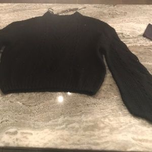 Cropped Wide Sleeve Sweater